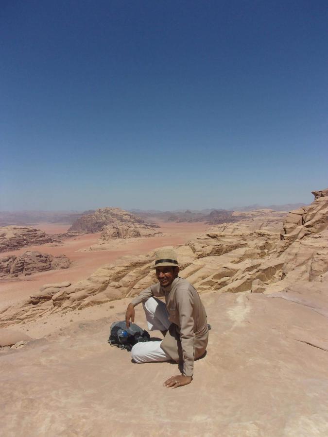 Bedouin Family Camp Hotel Wadi Rum Ngoại thất bức ảnh