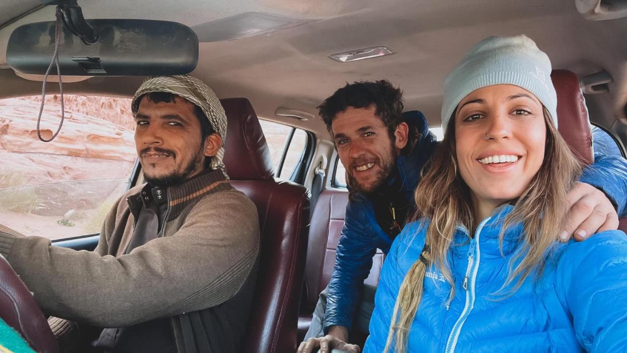 Bedouin Family Camp Hotel Wadi Rum Ngoại thất bức ảnh