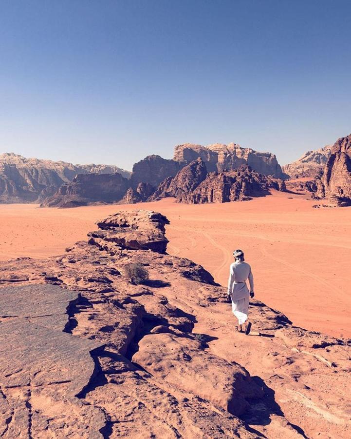 Bedouin Family Camp Hotel Wadi Rum Ngoại thất bức ảnh
